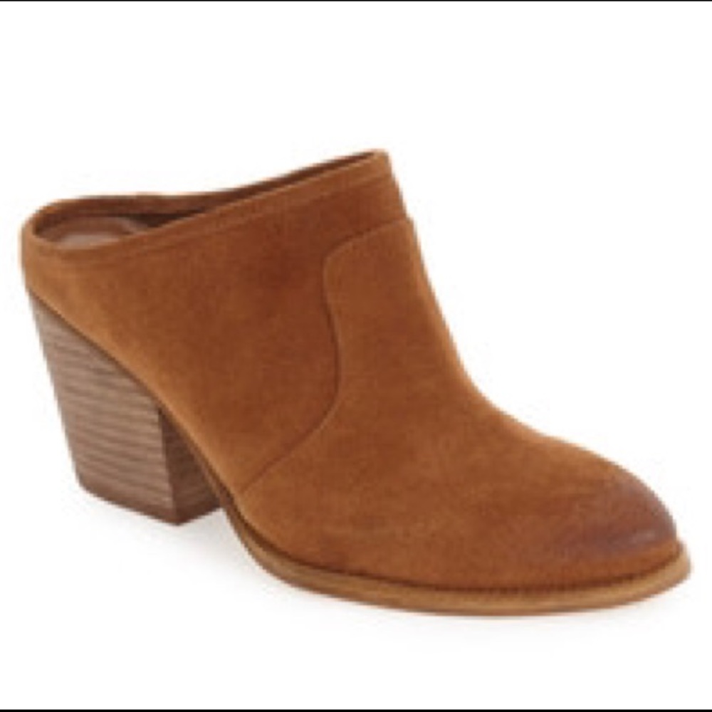 Treasure & Bond Suede Slide on Mule Clog
